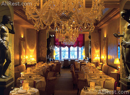 Hotel Le Royal Monceau 31